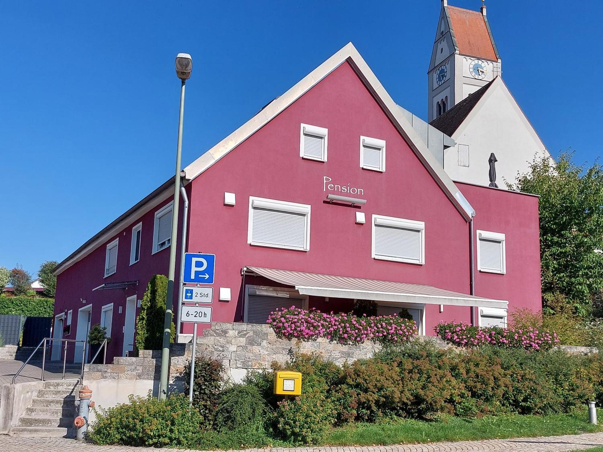 Pension Am Kirchberg Wehringen Extérieur photo