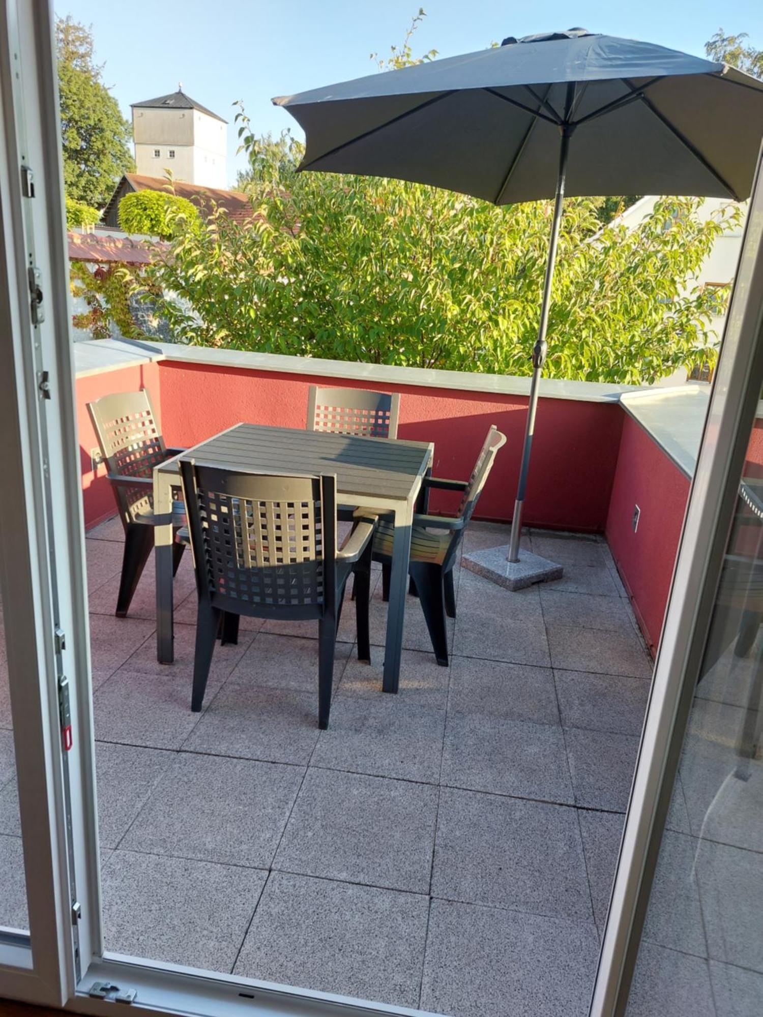 Pension Am Kirchberg Wehringen Extérieur photo